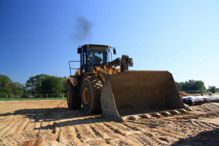Kurylyszyn Technik - Radlader im Gelände