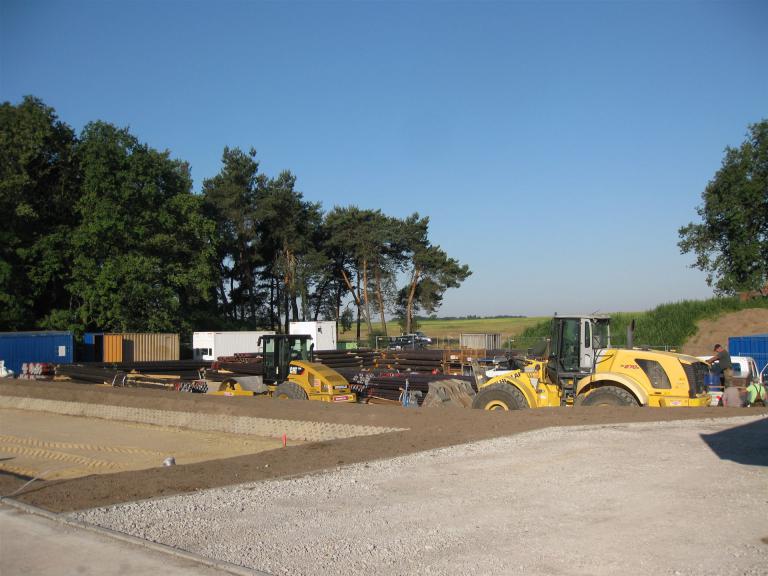Radlader im Einsatz auf der Baustelle